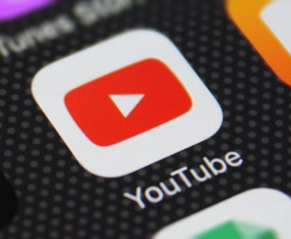 YouTube Enhances $7.99/Month Lite Subscription with Offline Downloads and Background Play