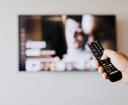 YouTube Tests Improved Engagement Functions for Television Audiences