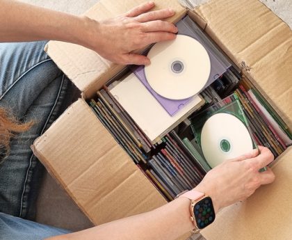 $19 USB Gadget on Amazon Allows Playing of Vintage DVDs