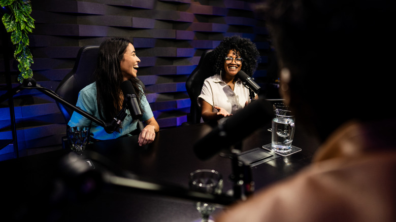 A Thorough Rating of the Best 10 Podcast Applications from Least Favorable to Most Favorable