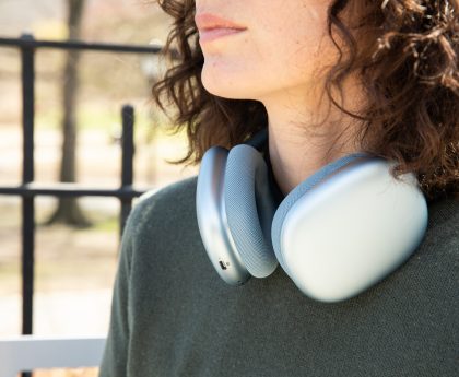 AirPods Max 2: A Solid Sequel, Lacking Ambition