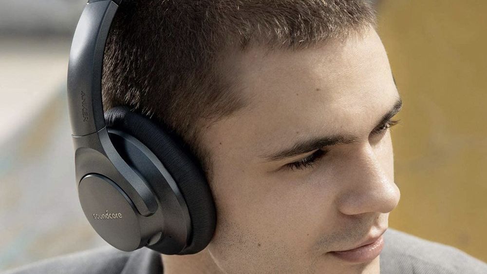 Anker's Exclusive Clip-On Earbuds Now Offered at a 35% Reduction for a Limited Period