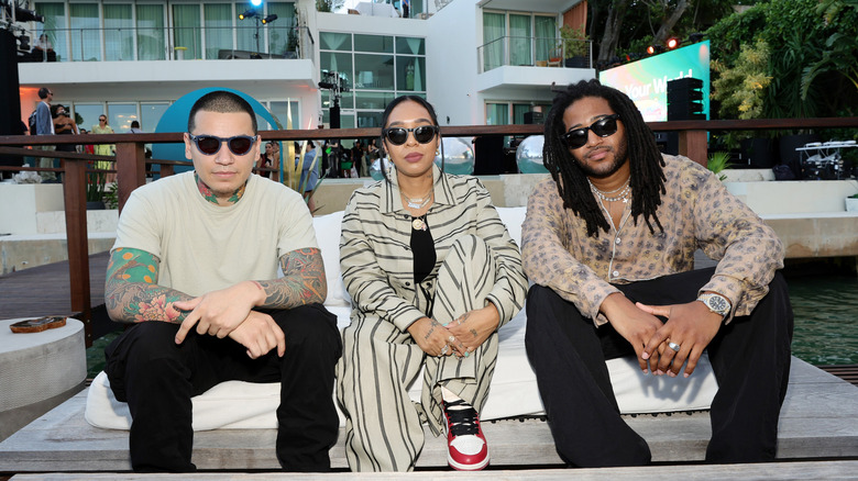 App Identifies Growing Number of Subtle Smart Glasses in Public