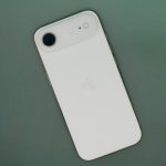 Apple Bestows Rare Bonuses on iPhone Creators to Avert Staff Attrition