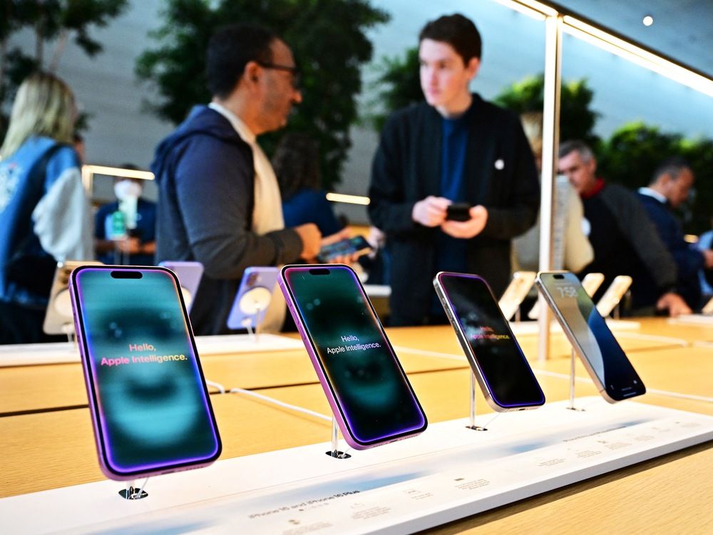 Apple Launches Brand New Instagram Profile 'Hello Apple'