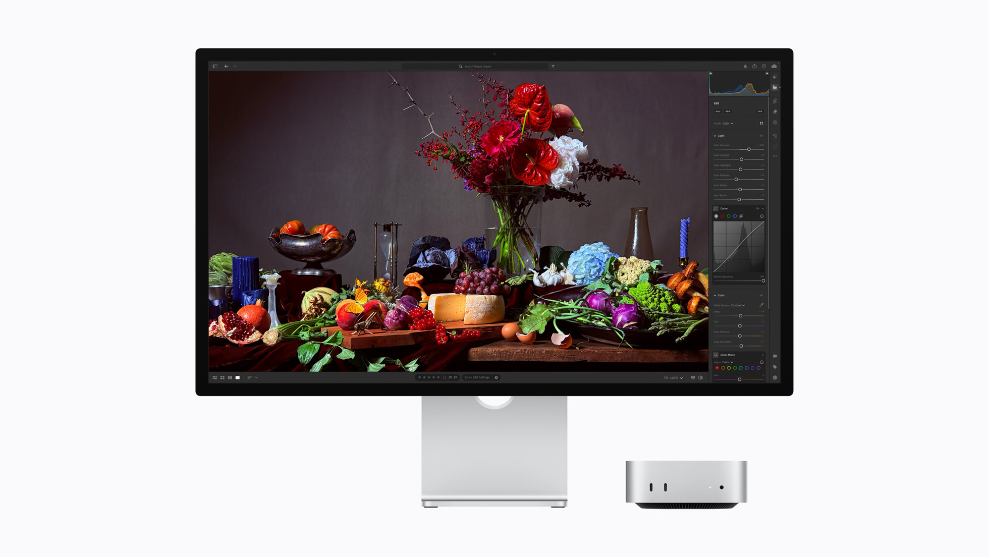 Apple’s New Studio Displays Feature Thunderbolt 5