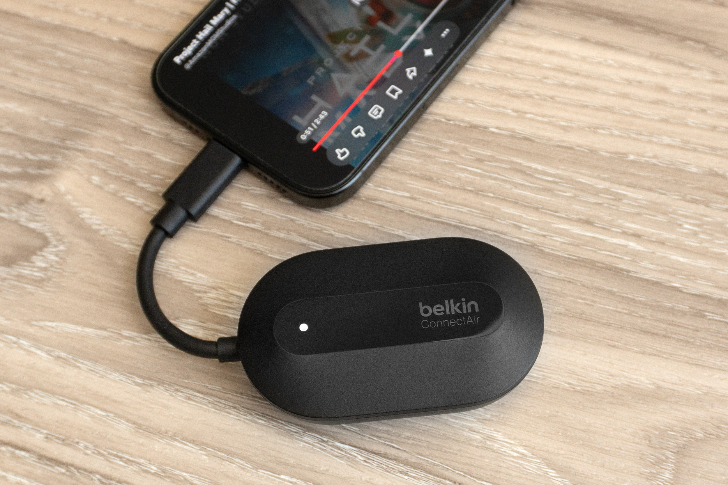 Belkin's Wireless HDMI Adapter Freed Me from a Long, Annoying Cable When Traveling