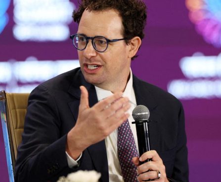 ChatGPT Regains Leading Spot on App Store After Controversy Surrounding Department of Defense Agreement