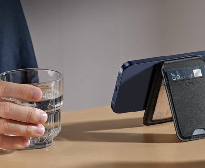 Comparative Examination: ESR 5-Card Wallet Compared to Apple’s FineWoven Wallet Regarding MagSafe Accessories