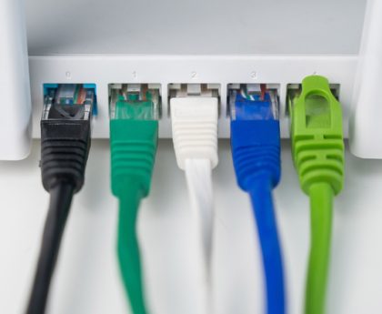 Comparison of Flat vs. Round Ethernet Cables: Which One is Superior?