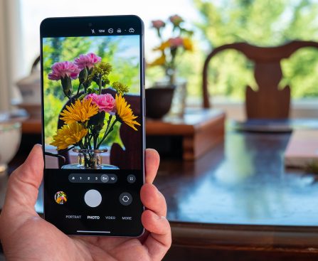 Comparison of the Photography Features of the Galaxy S26 Ultra with Top Competitors