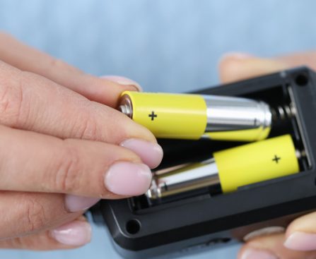 Devices Inappropriate for Rechargeable Batteries: Leading 5 List