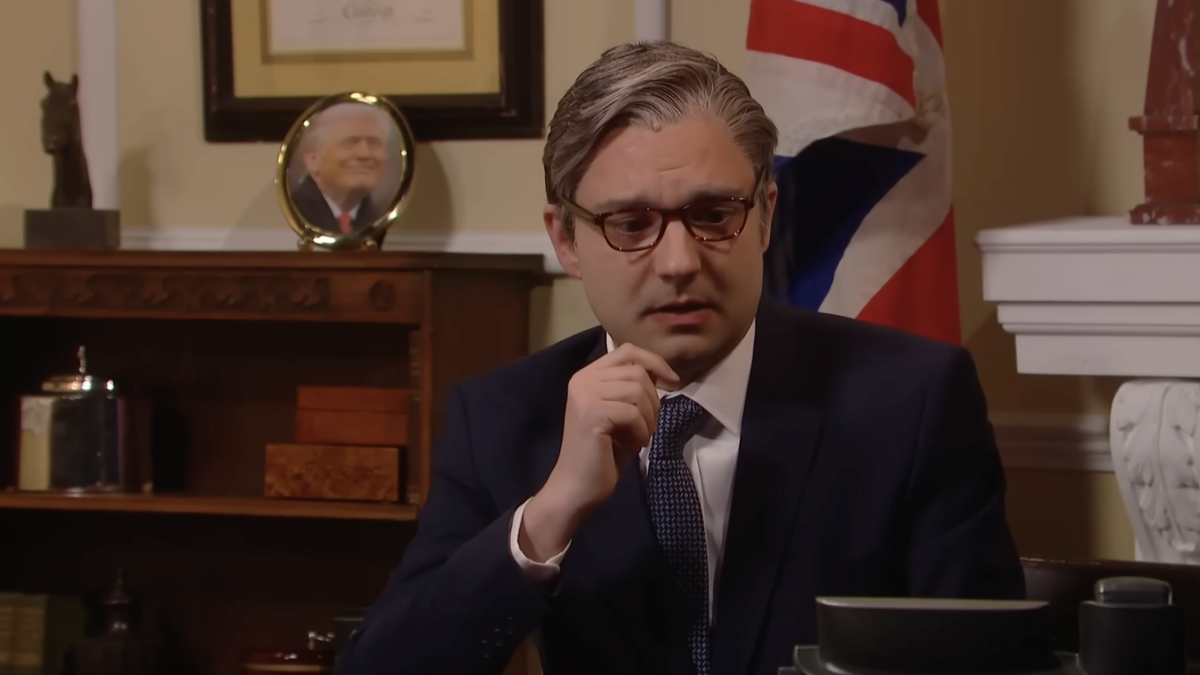 Donald Trump Shares SNL UK's Cold Open Mocking Keir Starmer
