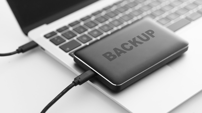 Factors for Maintaining an External Hard Drive Permanently Connected