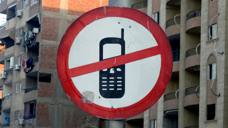 Frequently Violated Mobile Phone Etiquette Guidelines
