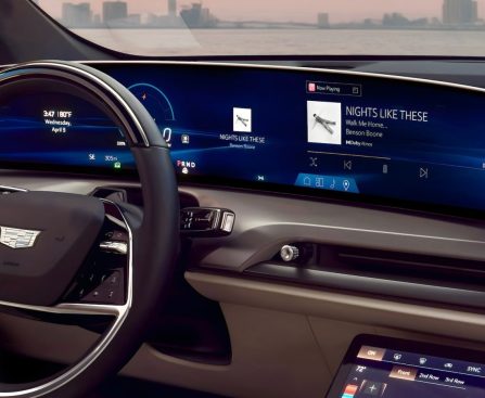 GM Starts Distribution of Native Apple Music Application in More Vehicles Today