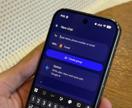 Google Messages Update Fixes Persistent Problems with Smart Replies