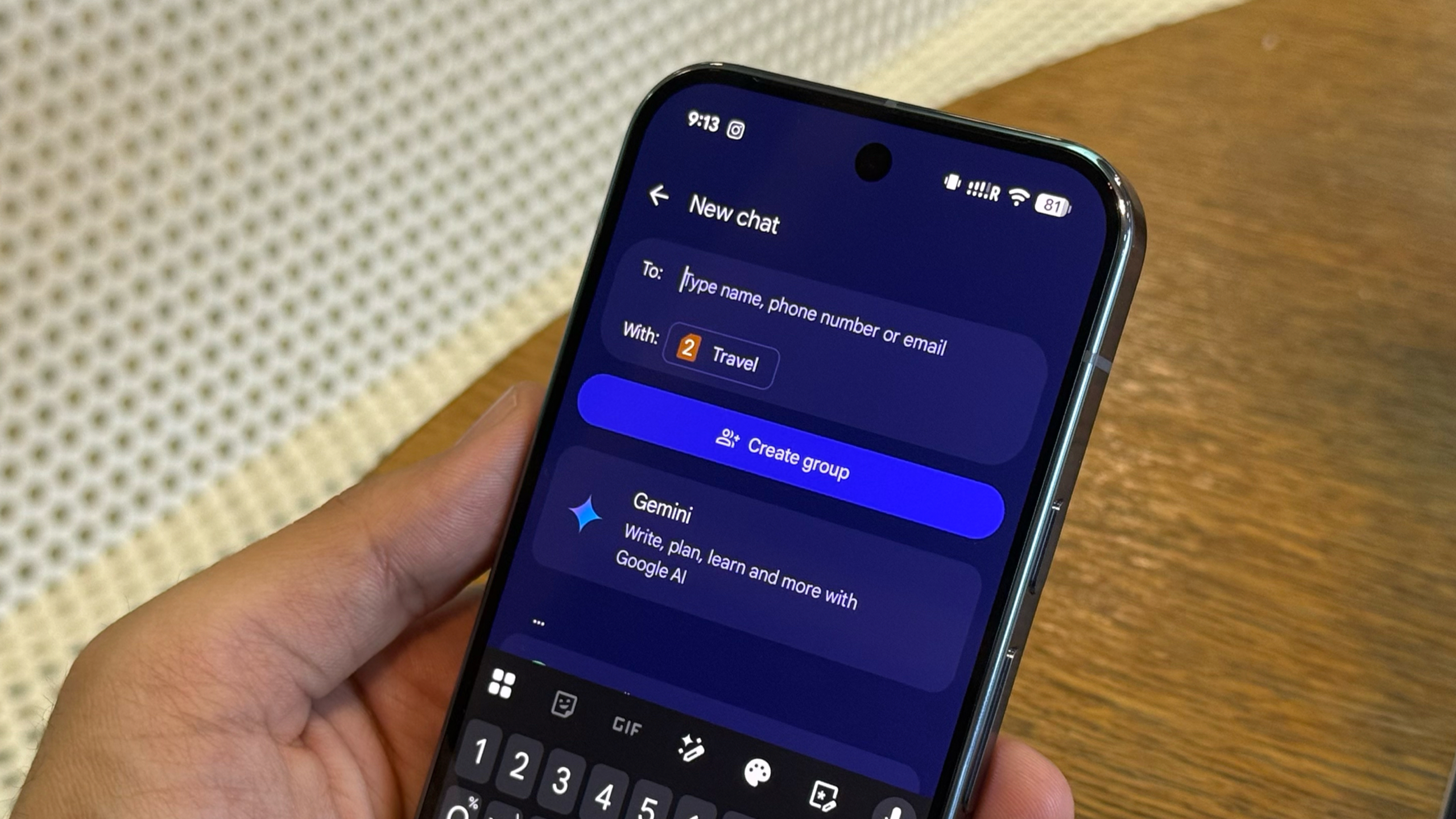 Google Messages Update Fixes Persistent Problems with Smart Replies