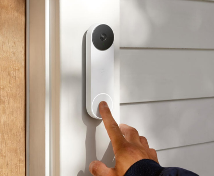 Google’s Battery-Powered Nest Doorbell is $40 Off Right Now