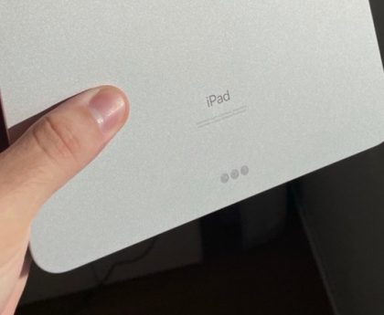 Grasping the Restricted Variety of Accessories that Work with the iPad's Smart Connector
