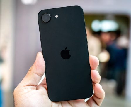 Hands-On with the iPhone 17e: Exactly What You Expect