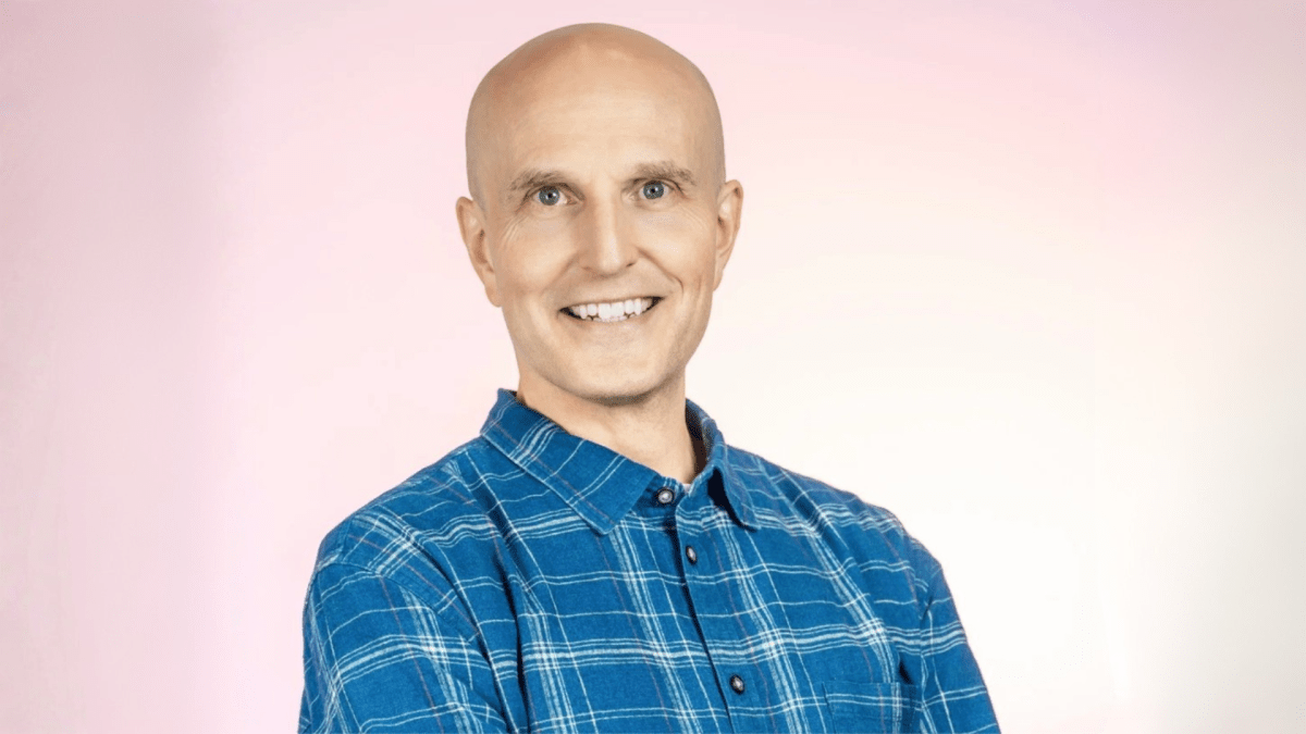 His House Burned Down, Leading Him to Use the Insurance Money to Create PopSockets