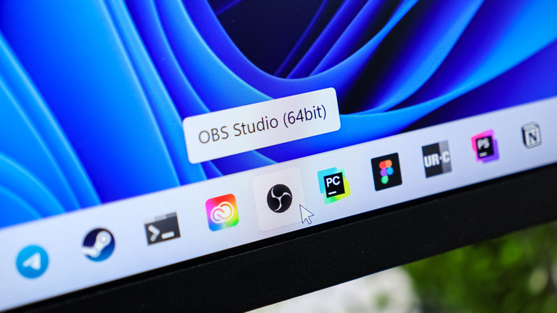 How to Connect an Amazon Fire TV Stick to a Laptop and Assess Its Advantages