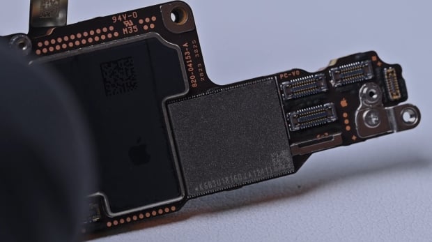 MacBook Pro Battery Performance Stays Steady Even with Major Modifications