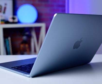 macOS 26.4 Brings Fresh MacBook Neo Backgrounds for Every User