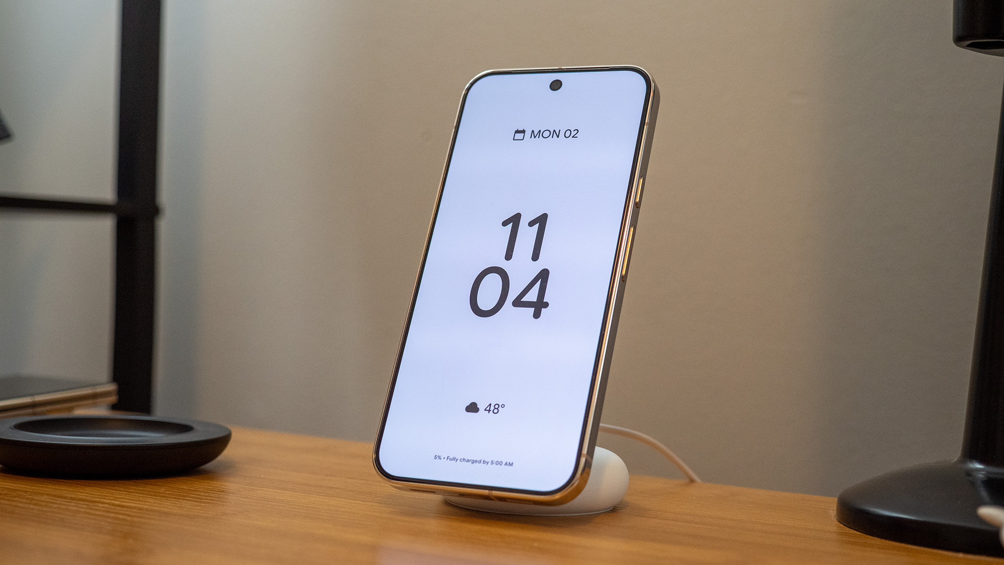 March Update Leads to Always-On Display Freezing Problem for Pixel Users