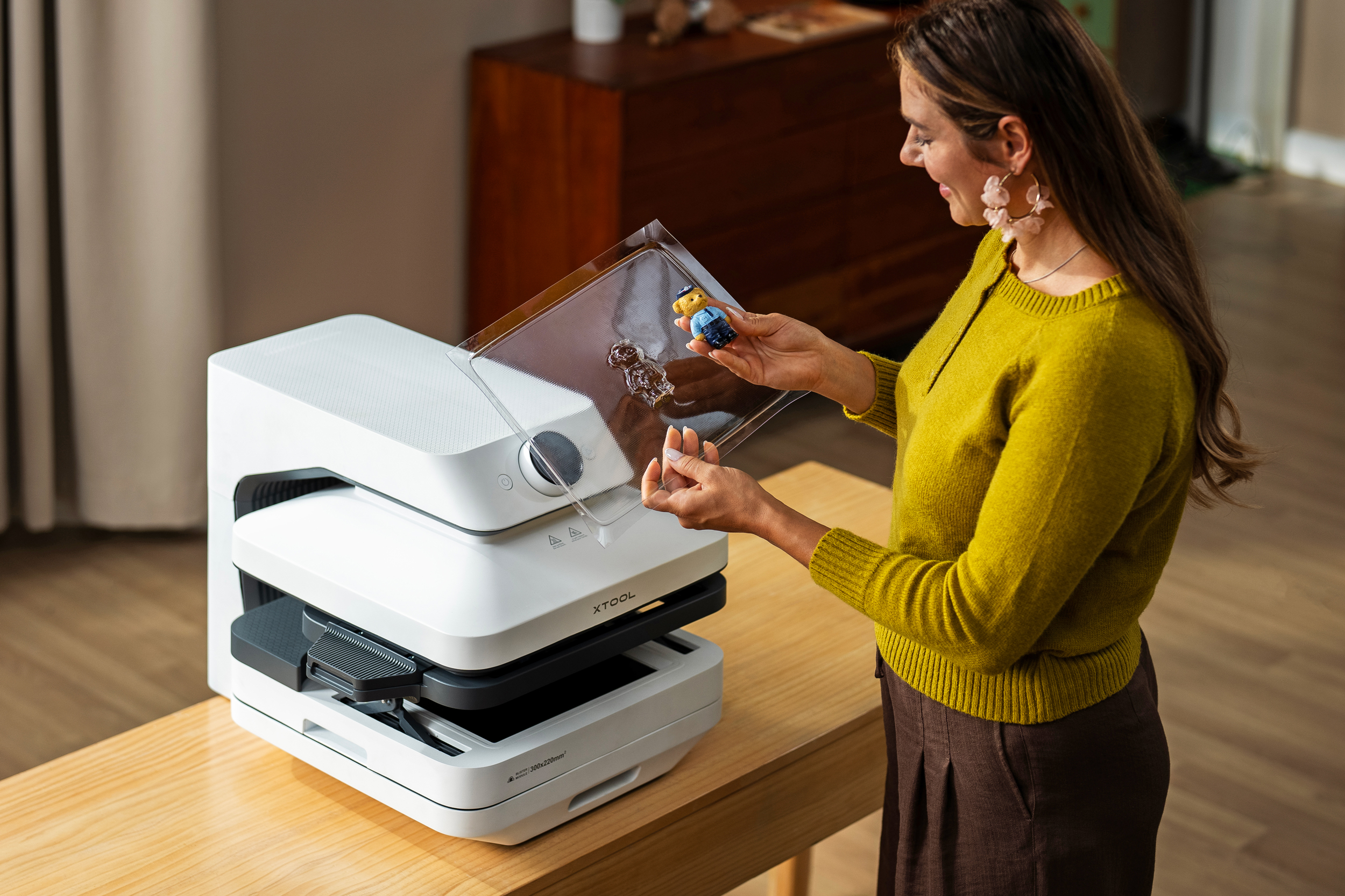 Modular Crafting Machine for Custom Shirts, Phone Cases, and Molds