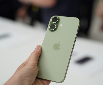 New RCS Update May Eventually Connect iPhone and Android Video Calls