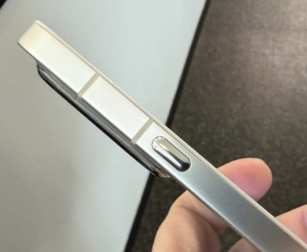 Nothing (4a) Pro Review: A Stylish Competitor to the Google Pixel