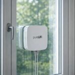 PureLiFi Bridge XC Flex Provides Gigabit Broadband Internet Through Glass Windows - CNX Software