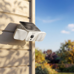 Reolink's First Solar-Powered Floodlight Camera Provides Wire-Free Home Security
