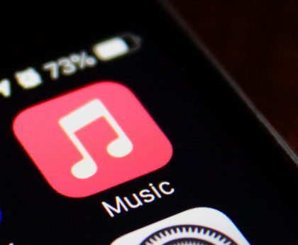 Report: Apple Music to Introduce Transparency Tags for AI-Generated Music