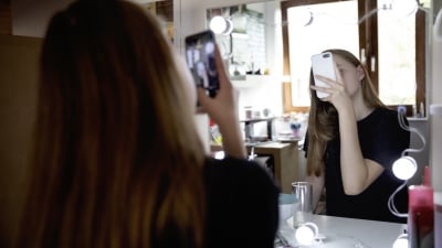 Research Shows Teen Girls Utilizing AI for Creating Sexual Imagery