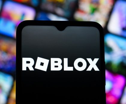 Roblox Introduces Real-Time AI Chat Rephrasing to Filter Banned Language