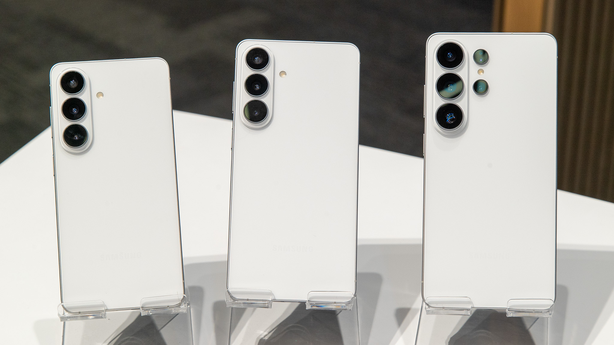 Samsung Eliminates Essential Function from Galaxy S26's AI