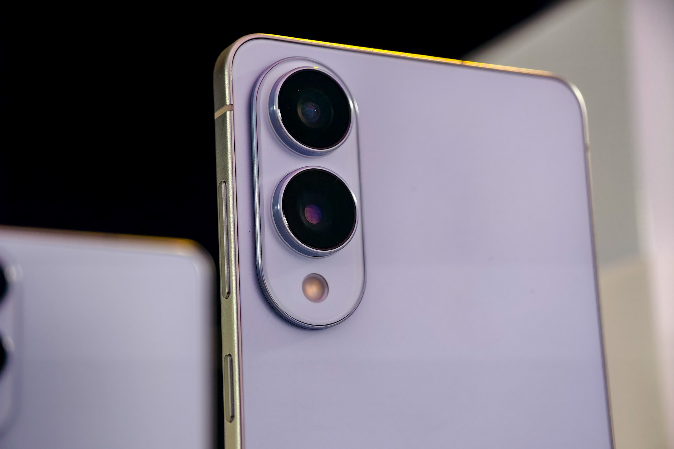 Samsung’s Digital Home Key Lets You Use Your Phone as a Key