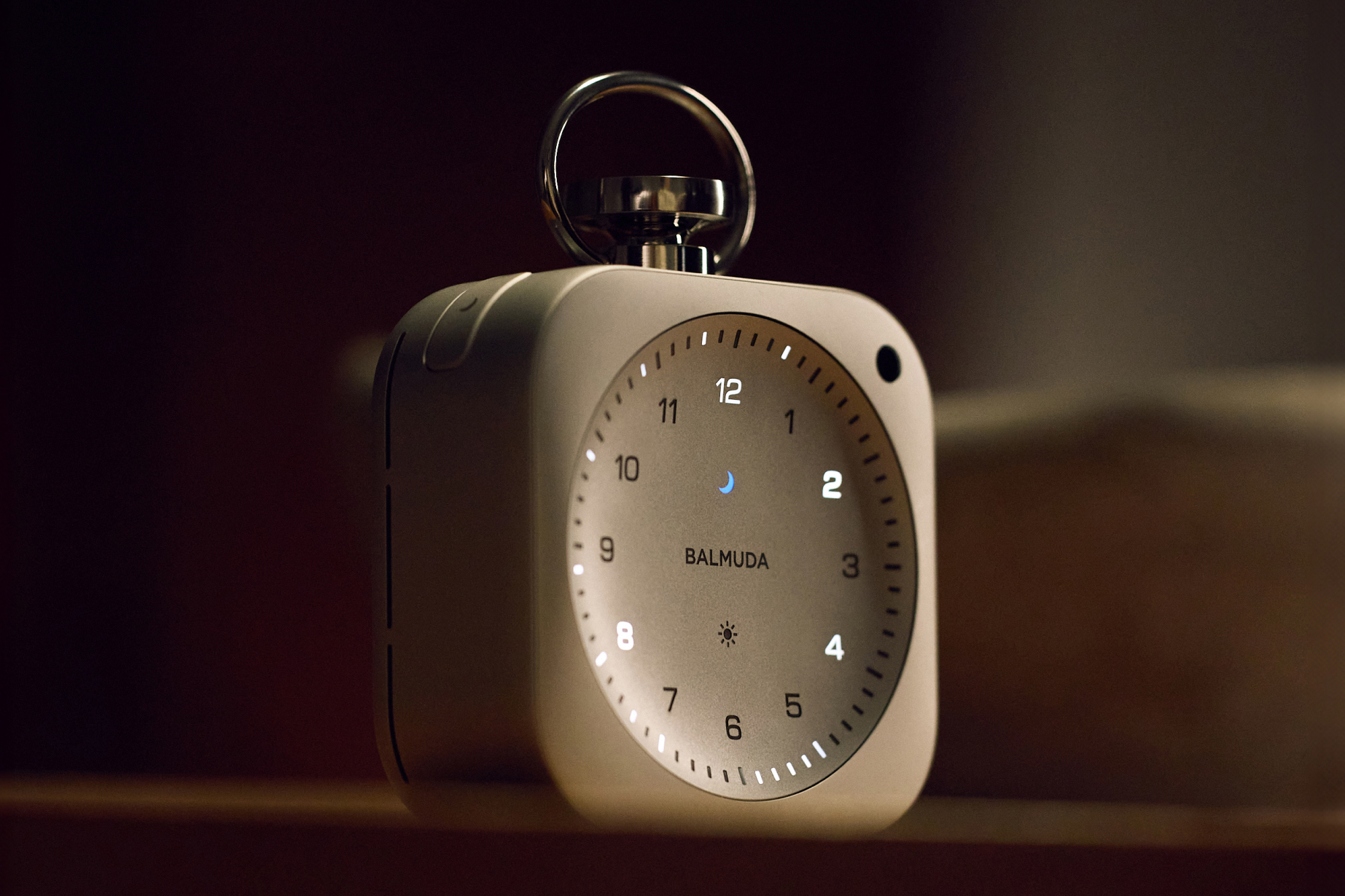 Sleek Alarm Clock Combines Lights and Sounds for Sleeping, Focusing, and Waking Up
