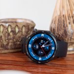 Smartwatch Exceeds Samsung and Apple in Battery Longevity Evaluations and Earns Uncommon Amazon Discount