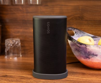 Sonos Play and Mic-Less Era 100 SL Now Available