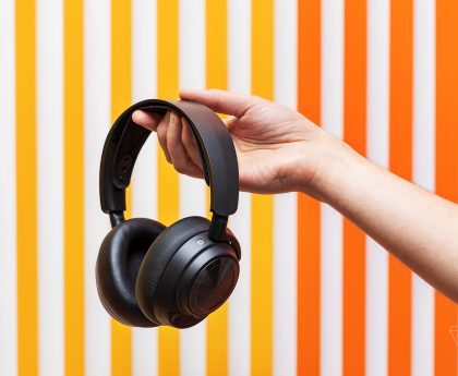 SteelSeries' Feature-Packed Nova Pro Wireless Headset is $80 Off