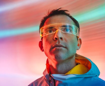 Suggested and Discouraged Smart Glasses Based on Amazon Customers