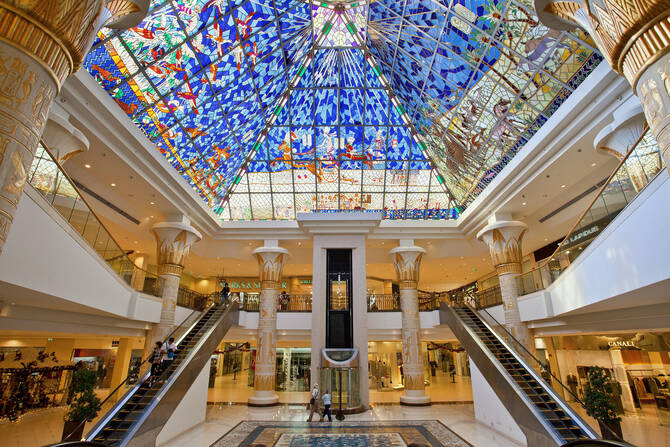 Temporary Shutdown of Apple Retail Stores and Corporate Offices in the UAE