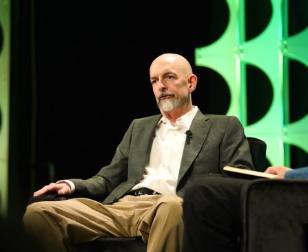 The Creator of 'Metaverse' Criticizes Meta's Glasses as Creepy