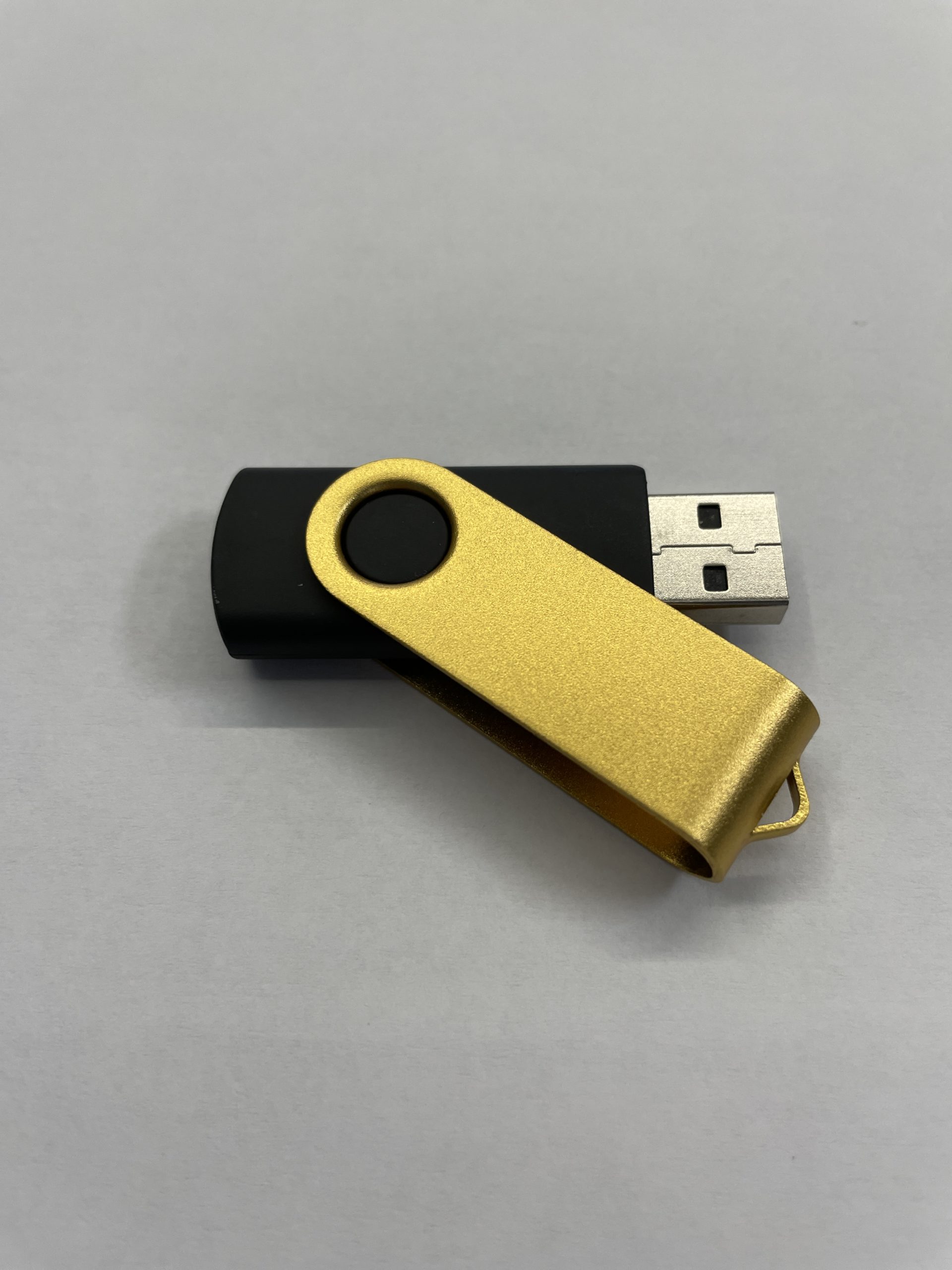 The Dangers of Utilizing USB Flash Drives for Backup Purposes and Suggested Alternatives