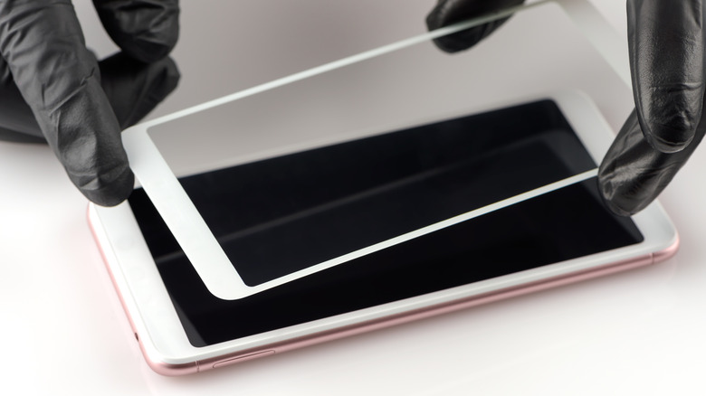 The Outdated Nature of Screen Protectors: Reasons They Are No Longer Essential