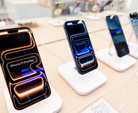 The Wallpaper of the MacBook Neo Features a Concealed Apple Easter Egg